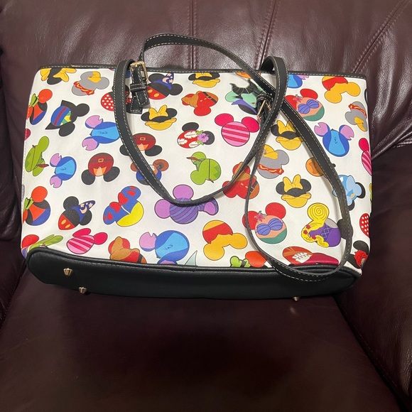 End of year $ale!!Mickey Mouse Tote - Picture 6 of 8